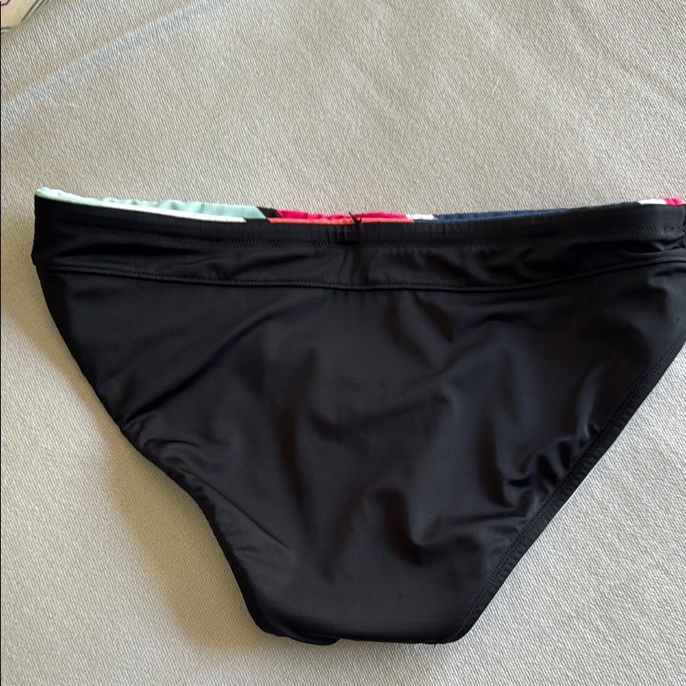 Avia Reversible Swim Bikini top and bottom black & stripes - Picture 9 of 15